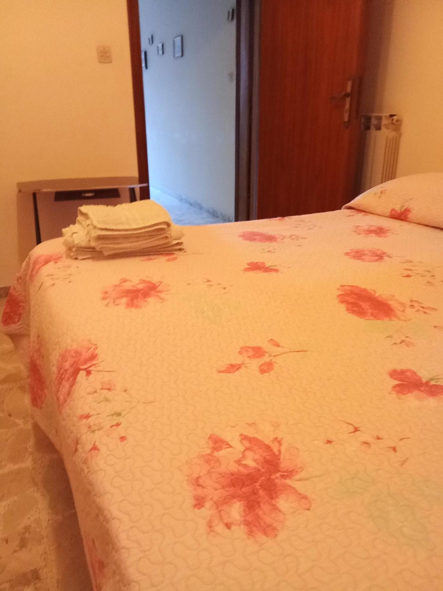 Casa Etna Hotel Рандацо Екстериор снимка